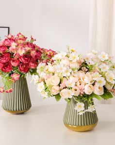 Fleurs décoratives onze faites par les Européens rose et blanc soie camélia bourgeon Bouquet décoration de fête de mariage bricolage fleur mur Artifici