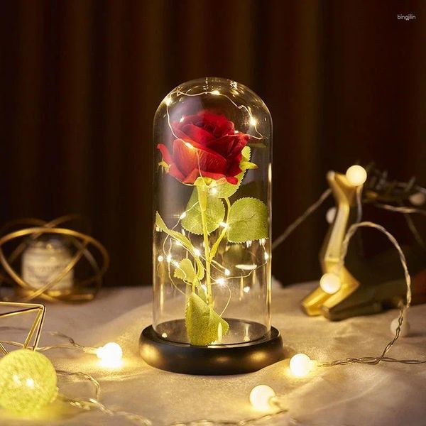 Flores decorativas Enchanted Forever Rose Flower en vidrio Lámpara de luz LED Chrismas Regalo de San Valentín Decoración de mesa para la boda en casa