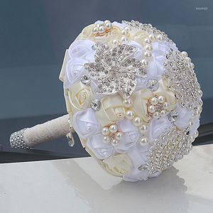 Decoratieve bloemen Est Aangekomen crème Witte kunstmatige trouwboeketten kristalbruidatuur voor decoratie