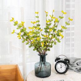 Decoratieve bloemen Fade-resistente planten realistische kunstmatige bladdecor langdurige niet-vervagende simulatieplanten voor thuisfeestje Tabel 6pcs