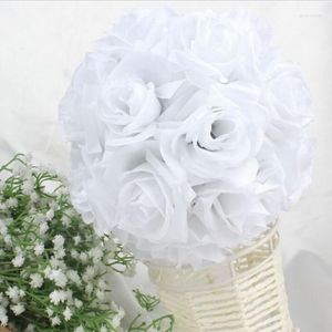 Decoratieve bloemen Fashion Witte kunstmatige zijdebloem Rose kussen ballen bruiloft middelpunt Pomander Bouquet Party Decorations