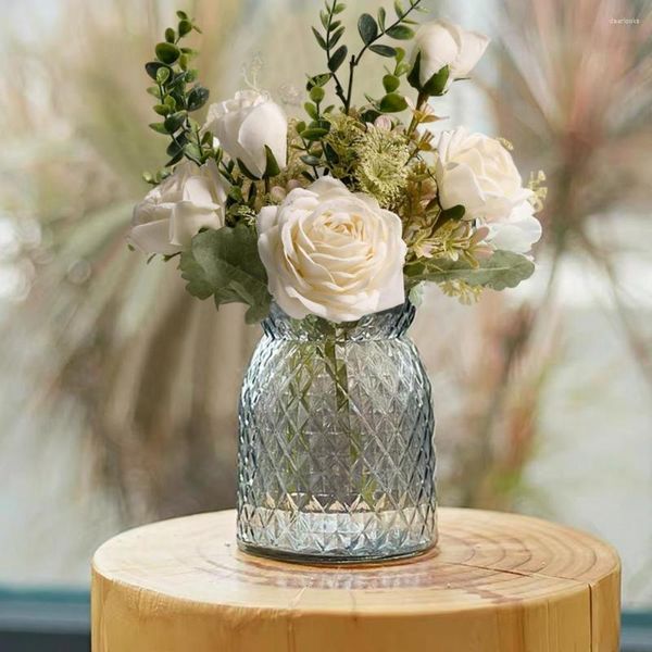 Fleurs décoratives Arrangement floral de style pastoral Accessoires de mise en page de scène florale Décoration de rose blanche pour chambre à coucher Fausse soie Maison