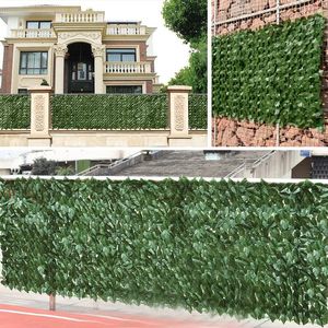 Flores decorativas Valla de plantas de jardín Hoja verde artificial Paneles de pantalla de privacidad Ratán Follaje al aire libre Seto Estera de hierba Enredaderas de imitación para el hogar