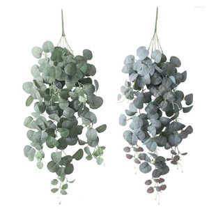 Fleurs décoratives Garland Garden Greenery Bouquet de soie suspendue Fausse plante Eucalyptus Feuilles artificielles Plantes artificielles