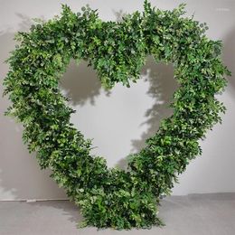 Fleurs décoratives Green Eucalyptus Flower Arranger Outdoor Wedding Background Decoration Heart en forme Arc Event Party Professional Edition