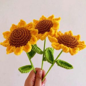 Fleurs décoratives Tournesol tricoté à la main Crochet fait à la main Fleur tricotée finie Cadeau de mariage