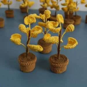 Fleurs décoratives tissées à la main en laine en pot, ornements de Simulation de fausses plantes jaunes, décoration de Table à tricoter de bureau