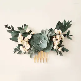 Decoratieve bloemen Handgemaakt Boho Bridal -kopstuk Groen Eucalyptus Haar kam Bruiloft Romantische gedroogde bloem voor bruidsmeisjes