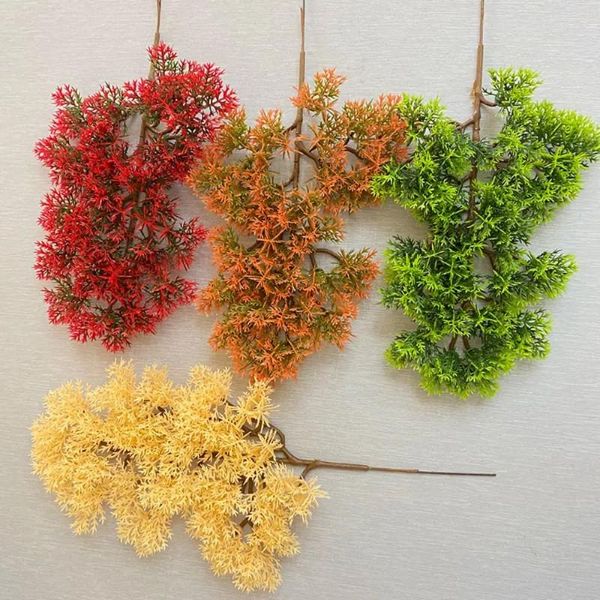 Fleurs décoratives faites à la main Fake Pine Feuilles décoration Green Plastic Flower Arrangement Flower Simulation Branche Artificielle Décorations