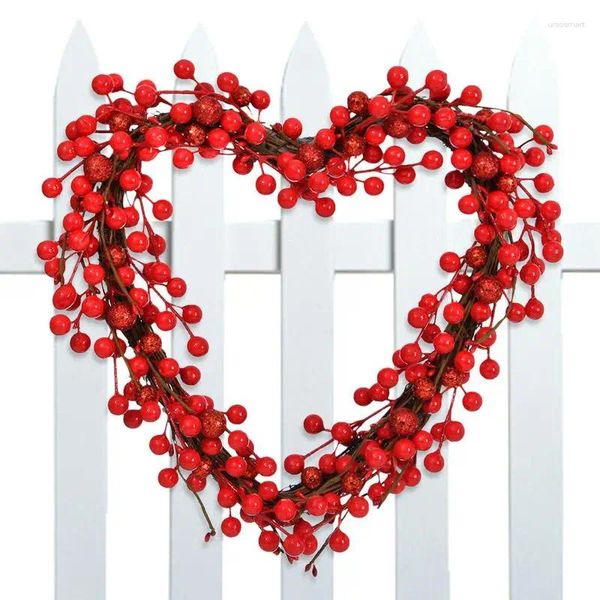 Couronne de fleurs décoratives en forme de cœur, guirlande de baies rouges pour la saint-valentin, décoration de salle pour fenêtre, mur, porte de maison, fournitures de décoration de fête