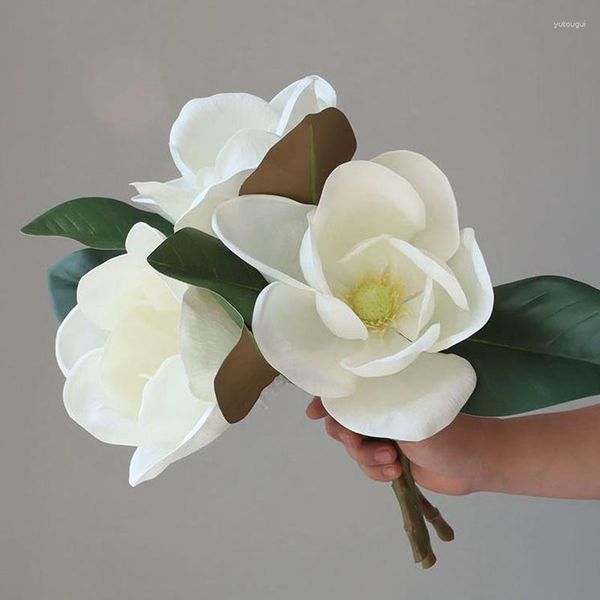 Flores decorativas Blanco de alto grado Flor de magnolia grande Toque real Ramo de novia artificial Banquete de boda Decoración para el hogar Sence Paisajismo