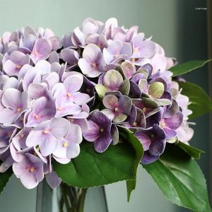 Decoratieve bloemen Hoge kwaliteit Lot Hydrangea Artificial Blue Silk Heads Stam Grote nepbloemwand Decoreerd Home Decor Wedding Bouquet