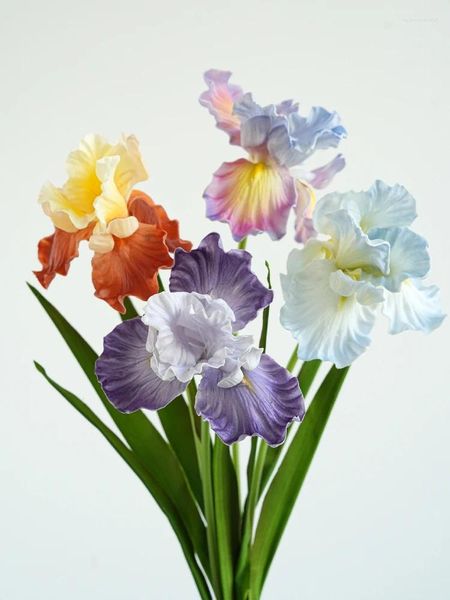 Flores decorativas Iris Flor artificial PU Elegancia para decoración del hogar Sala de estar Boda Floral Arreglos Floral Decoración Primavera