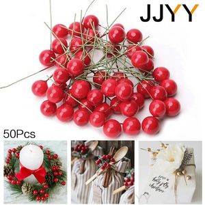 Decoratieve bloemen jjyy 50 stcs simulatie schuim waterbal klein rood fruit kerstbenodigdheden diy handgerolde takaccessoires slingeren