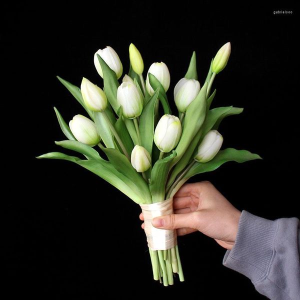 Fleurs décoratives Koko Fleur De Luxe De Mariée Tenant Tulipe Real Touch Bouquet De Noce Pographie Props Maison Jardin Décoration