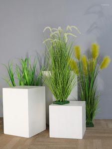 Fleurs décoratives Grand arbre Bonsaï Artificielle Bulrush Fleur Plancher Placé Plantes En Pot Avec Base Herbe Verte Soie Reed Maison Mariage