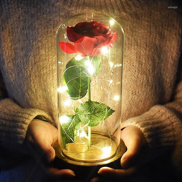 Fleurs décoratives Led Lumière Rouge Rose Dans Le Dôme De Verre Soie Fleur De Sésame Lumières Sur Base En Bois Pour La Saint Valentin Cadeau D'anniversaire Décor