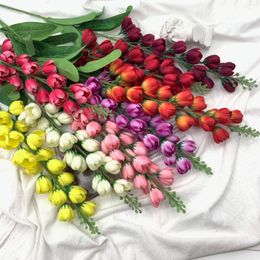 Decoratieve bloemen lelie van de vallei kunstmatige boeket nepbloem hoge kwaliteit voor het knutselen van trouwhuisdecoratie accessoires