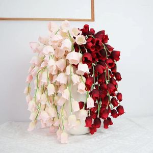 Fleurs décoratives muguet fleur artificielle décoration de fond de mariage fournitures de chambre à coucher affichage de fenêtre de centre commercial