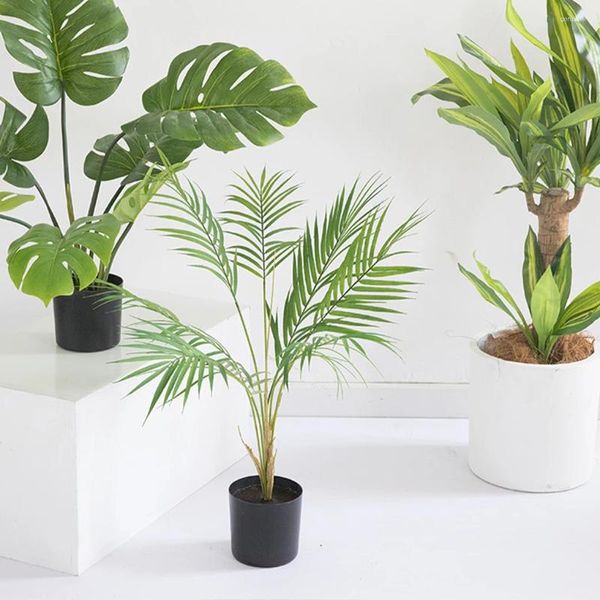 Fleurs décoratives d'entretien à faible coût arbre faux dans le pot pour les matériaux de soins faciles Areca Palm 75cm