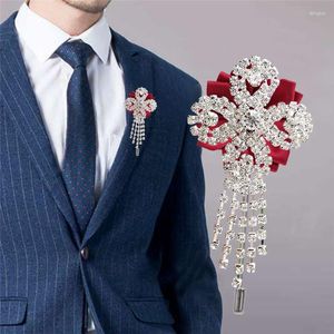 Decoratieve bloemen luxe strass corsage pin bruid en bruidegom banket kleding accessoires mannen vrouwen algemene broche party decoratie