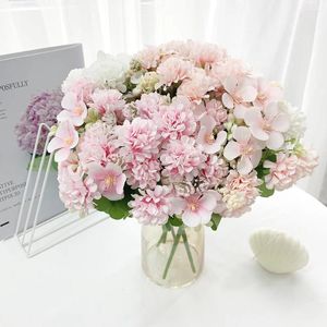Fleurs décoratives mini balle chrysanthemum mariage handheld flower pundle pochle accesstes art home décoration simulation