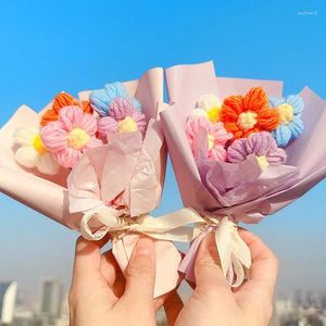Decoratieve bloemen mini -haak handgemaakte bloemboeketten huwelijksgeschenk voor gast kleurrijke kunstmatige lerarendag flores