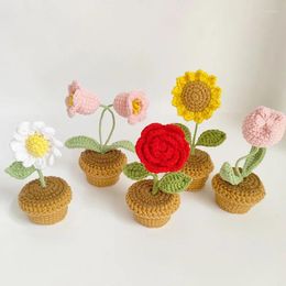 Fleurs décoratives Mini plantes en pot tissées à la main, Simulation de fleur tricotée, Rose tournesol tulipe, ornement de jardin, décoration de voiture