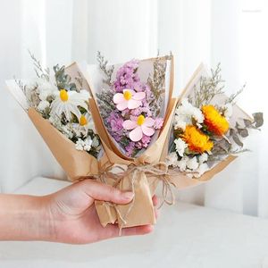 Decoratieve bloemen Mini Gedroogd bloemenboeket Klein bruidsgeschenk voor Valentijnsdag Box Decoratie Accessoires Dry Craft