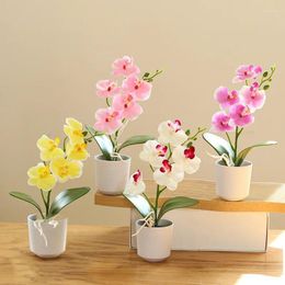 Decoratieve bloemen Mini Pot Artificial Butterfly Orchid Bonsai Silk Fake Flower Plastic gesimuleerde plant met pot Home Wedding Tafel