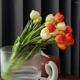 Decoratieve bloemen Miranda Tulip Dubbele bloemblaadjes Real Touch Silicone Hoge kwaliteit Tafel Decoratie Artificial Flower House Warming Gift -