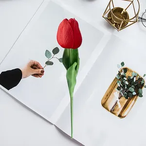 Fleurs décoratives Bouquet de tulipes multicolores, toucher réel, artificielles multicolores pour la décoration de la maison, bureau, Table de mariage, Texture velours