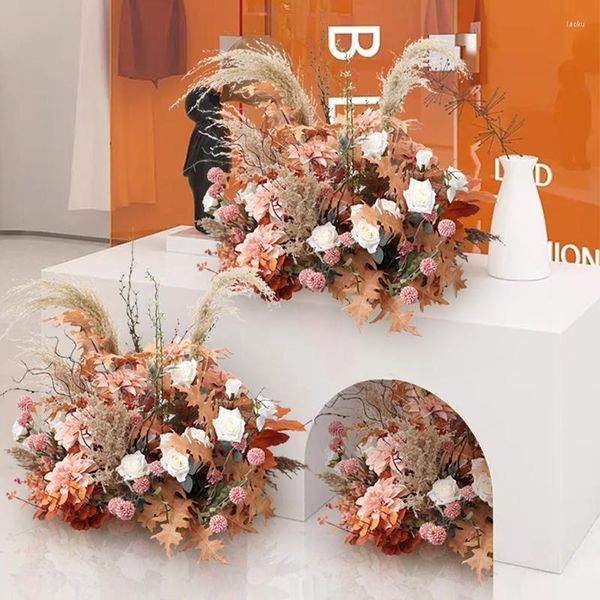 Flores decorativas Pampas Hojas de hierba Fila de flores Centros de mesa para bodas Mesa Bola floral Carretera Plomo Fiesta de flores Tienda de escaparates Accesorios de exhibición