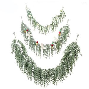 Decoratieve bloemen feestbenodigdheden Kerstmisboom ornament kunstmatige groene planten dennen naald riet kersthangende wijnstok slinger kransen