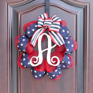 Fleurs décoratives Patriotique Couronne de porte d'entrée Ornement Garland Stars and Stripes Independence Day Hanging Memorial Indoor Outdoor Decor