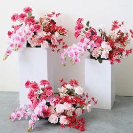 Fleurs décoratives Rose Fleur de sol artificielle Rose Orchidée Rangée Table de mariage Arrangement floral Partie Scène Toile de fond Prop Fenêtre Displa