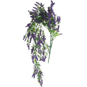 Decoratieve bloemen Plastic planten hangende wijnstok kunstmatige bloem slinger gesimuleerde lavendel muur bruiloft decoratie bloemenkrans