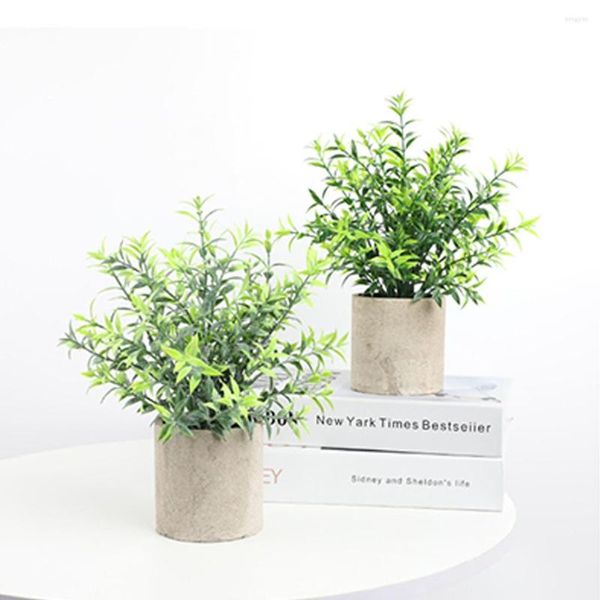 Flores decorativas Cotting Nordic Mini Plantas en macetas realistas Planta Verde Simulación pequeña Bonsai Home Garden Estante Decoración Tipo 1
