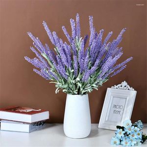 Decoratieve bloemen Provence Lavendel Kunstboeket Romantisch Nep Paars Simulatie Bloementuin Bruiloft Woonkamer Decoratie Plant