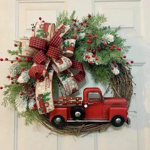 Fleurs décoratives Qwe123 Couronne de Noël du camion rouge Porte d'entrée Automne suspendue Artificial Garlands Farmhouse Cherries avec ruban