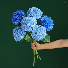 Decoratieve bloemen realistische faux hortensia stengels niet -vervagende kunstmatige nepbloemboeket voor bruiloftsfeestvaasplanten arrangement