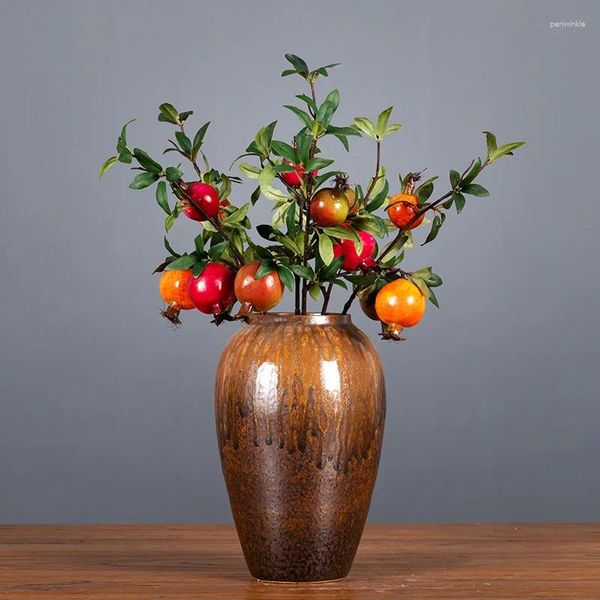 Fleurs décoratives Branche artificielle de grenade d'automne rouge avec des feuilles de baies Faux Flores de fruits pour la décoration de vase de Noël à la maison en plein air