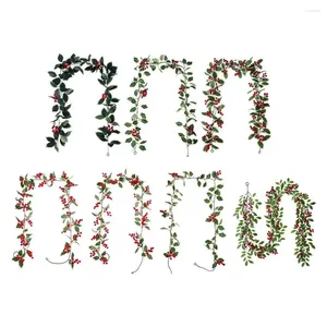 Guirlande de fleurs décoratives de noël à baies rouges, ornements suspendus d'ambiance, feuilles de houx artificielles, vigne