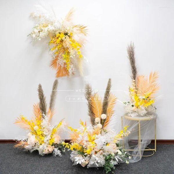 Fleurs décoratives Reed Flower Wedding Floral Set Lilac Orchid Artificial Row Arrangement Table Centorpiece Ball Party Scene Payout