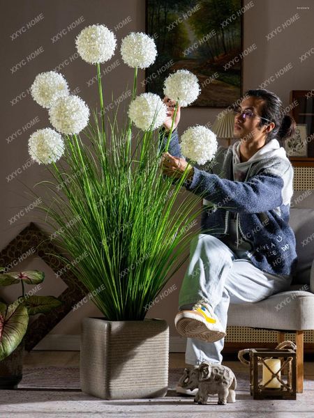 Fleurs décoratives roseaux herbe artificielle Hortensia en plastique en plastique Green Green Indoor Bionic Ball Decorationslandscape