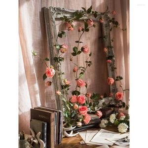 Flores decorativas Rosa vid bobinado simulación flor ratán boda arreglo artificial guirnalda arco hogar arte decoración tienda diseño