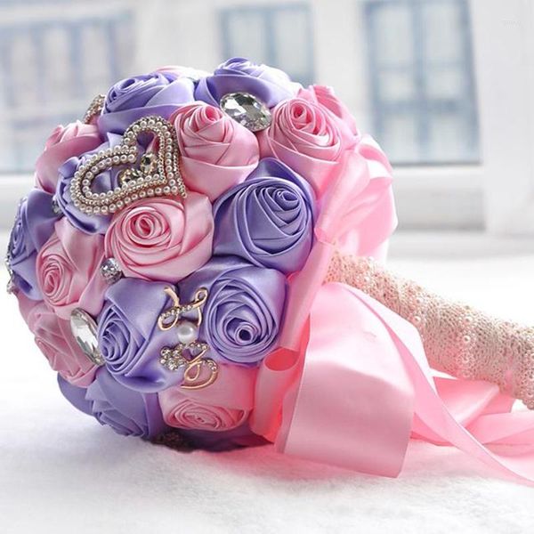 Fleurs décoratives vendant des bouquets de mariage de rose de soie rose pourpre fleur nuptiale pour