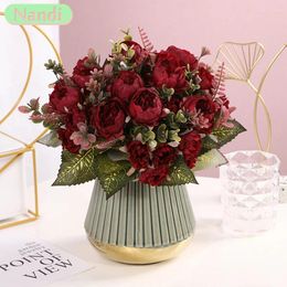 Fleurs décoratives Silk Fleur artificielle Bouquet de rose décor de la maison décoration de mariage nuptiale diy arrangement faux