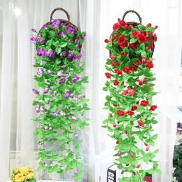 Fleurs décoratives Silk Artificiel avec feuilles Vinons suspendues de fausse fleur Vine Rose Vine Rattan For Home Balcony Fence Mariage Decor