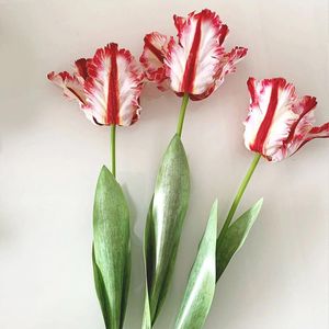 Fleurs décoratives Fleurs de soie Perrot Parrot Tulip Bouquets artificiels Single 3 Couleurs 3D Simulation Elegant Wedding Home Decoration Tulips
